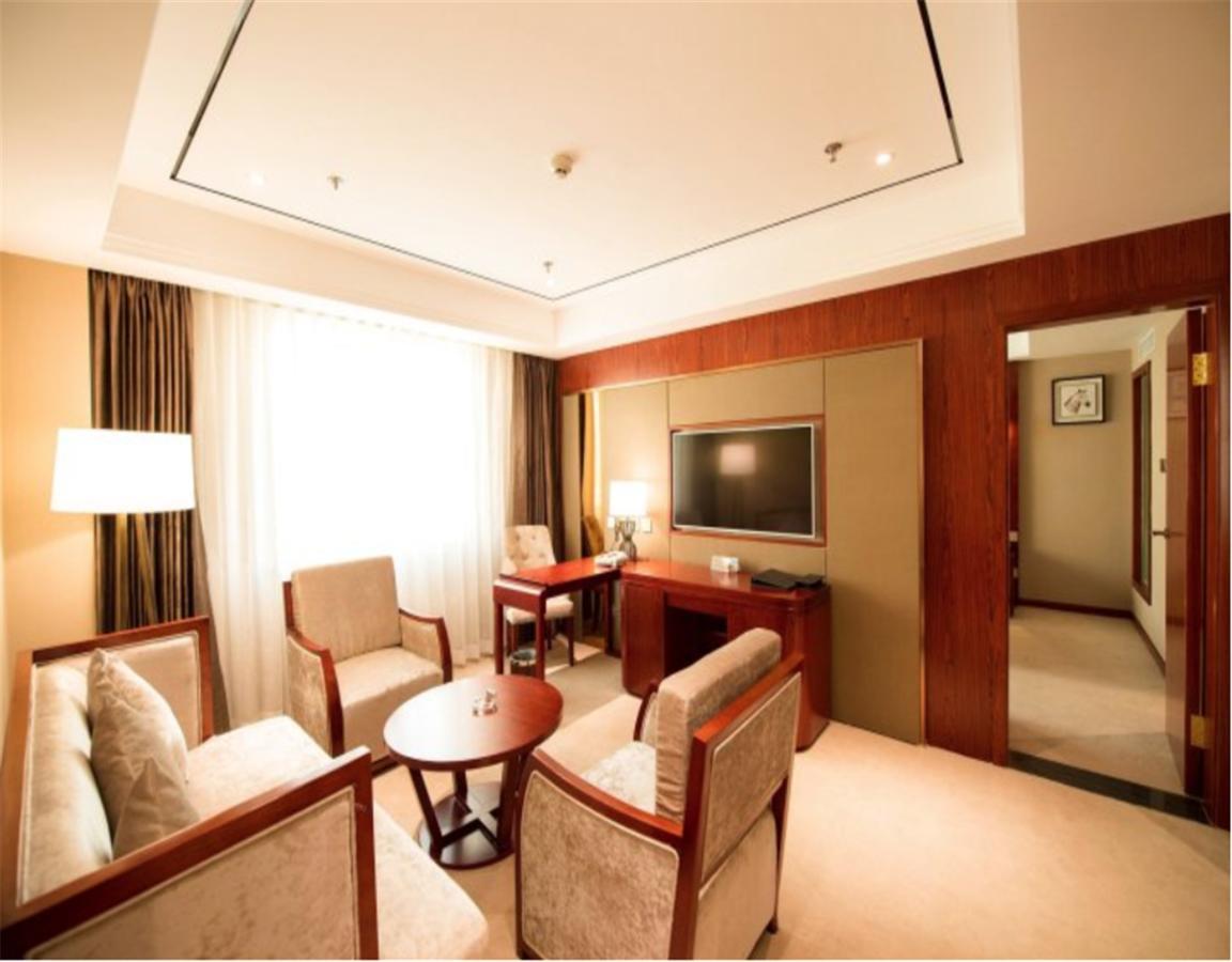 Shenyang Mingcheng Jin Jiang International Hotel Buitenkant foto