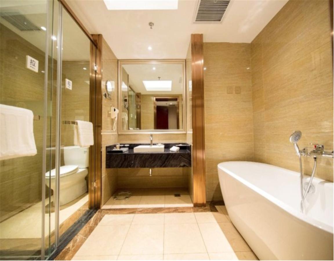 Shenyang Mingcheng Jin Jiang International Hotel Buitenkant foto