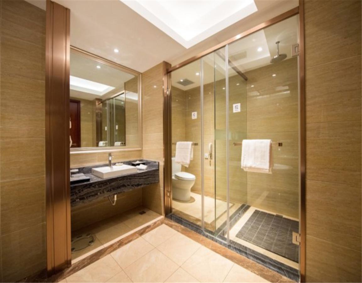 Shenyang Mingcheng Jin Jiang International Hotel Buitenkant foto