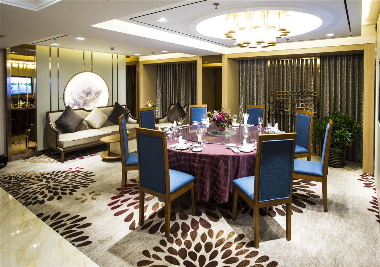 Shenyang Mingcheng Jin Jiang International Hotel Buitenkant foto