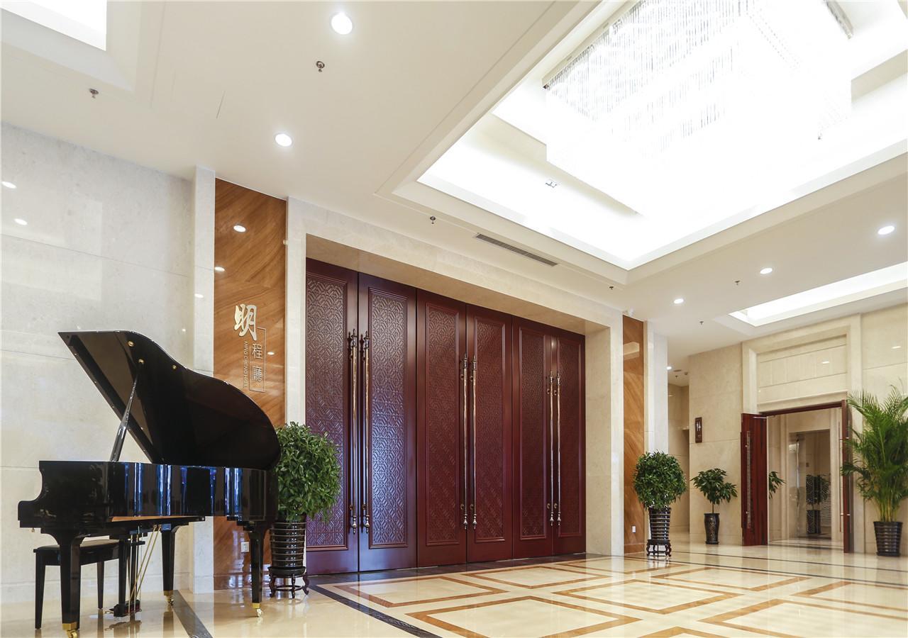 Shenyang Mingcheng Jin Jiang International Hotel Buitenkant foto