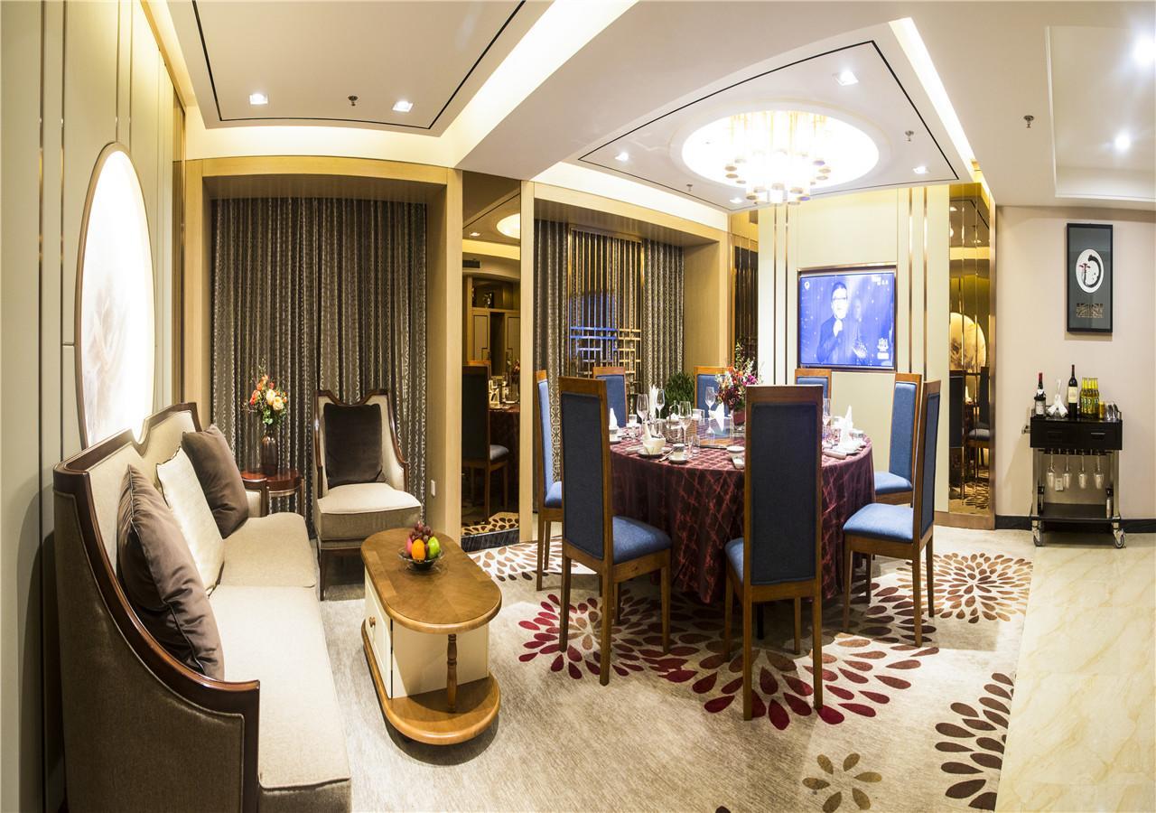 Shenyang Mingcheng Jin Jiang International Hotel Buitenkant foto