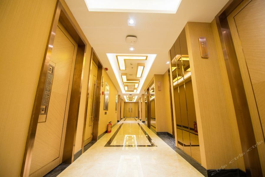 Shenyang Mingcheng Jin Jiang International Hotel Buitenkant foto